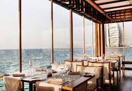 restaurent Pierchic romantic dinner dubai